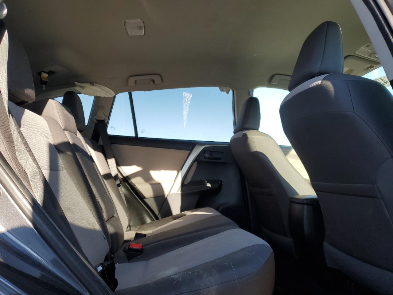 2013 Toyota RAV 4 - Image 12