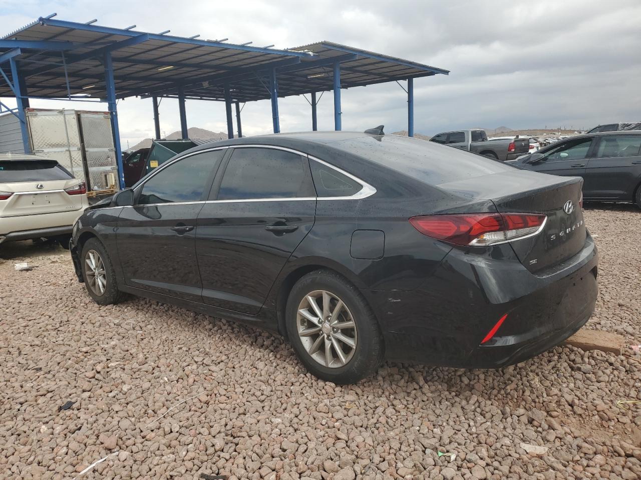 2018 Hyundai Sonata - Image 2