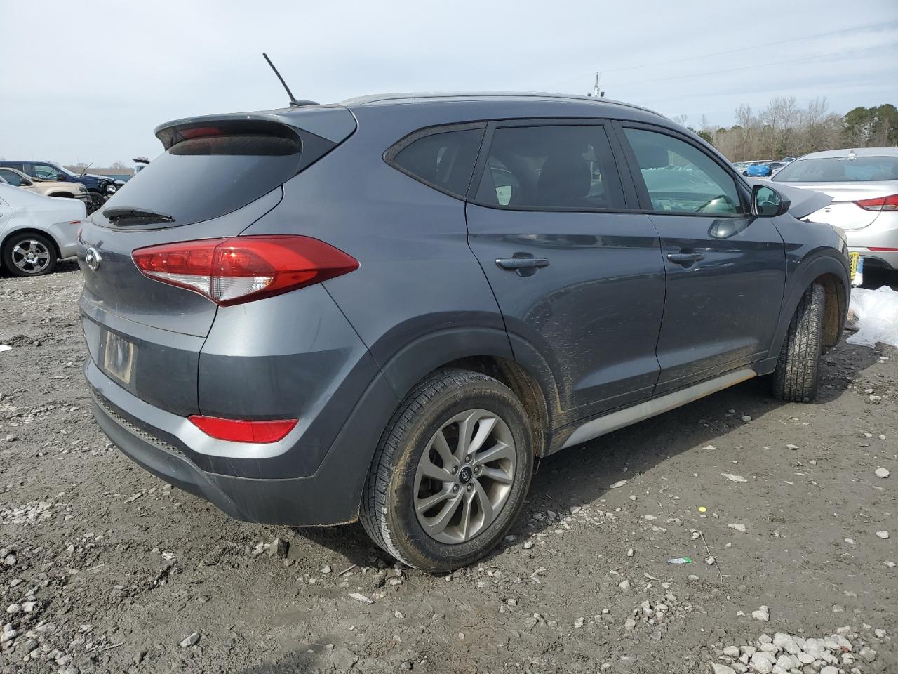 2017 Hyundai Tucson - Image 3