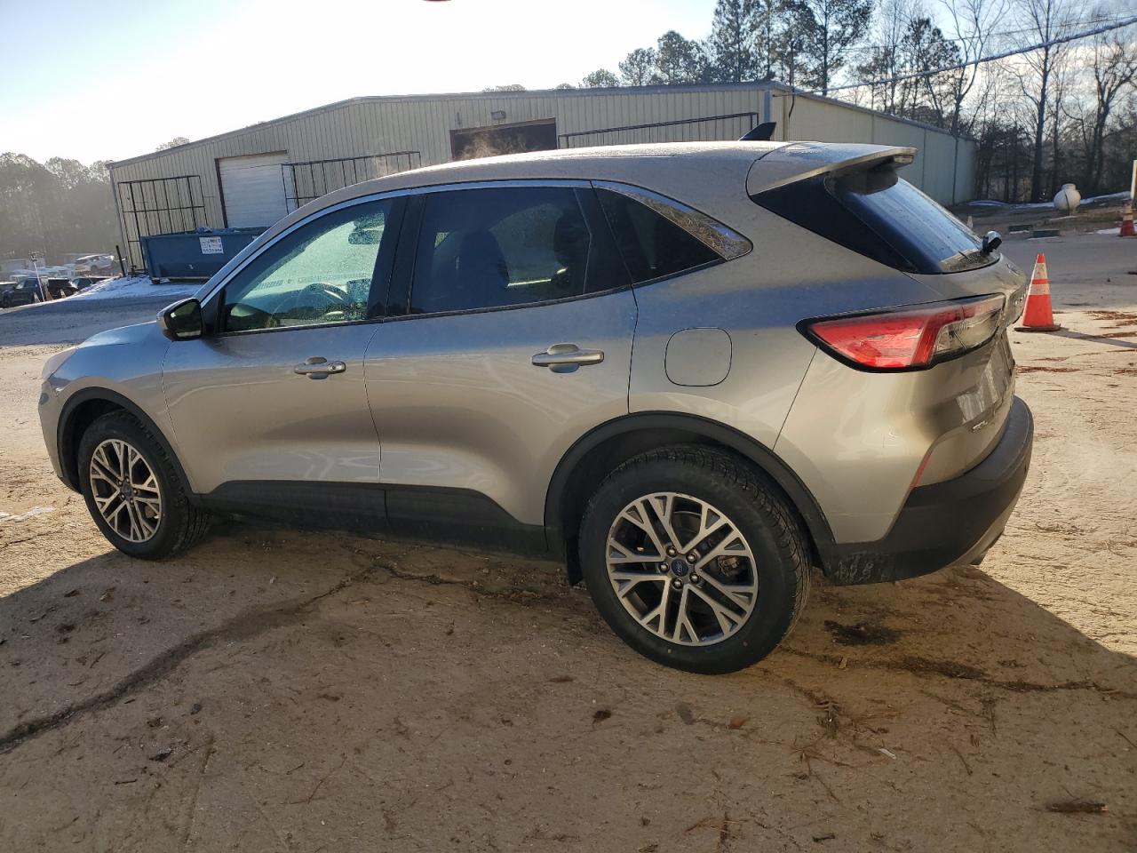 2022 Ford Escape - Image 2