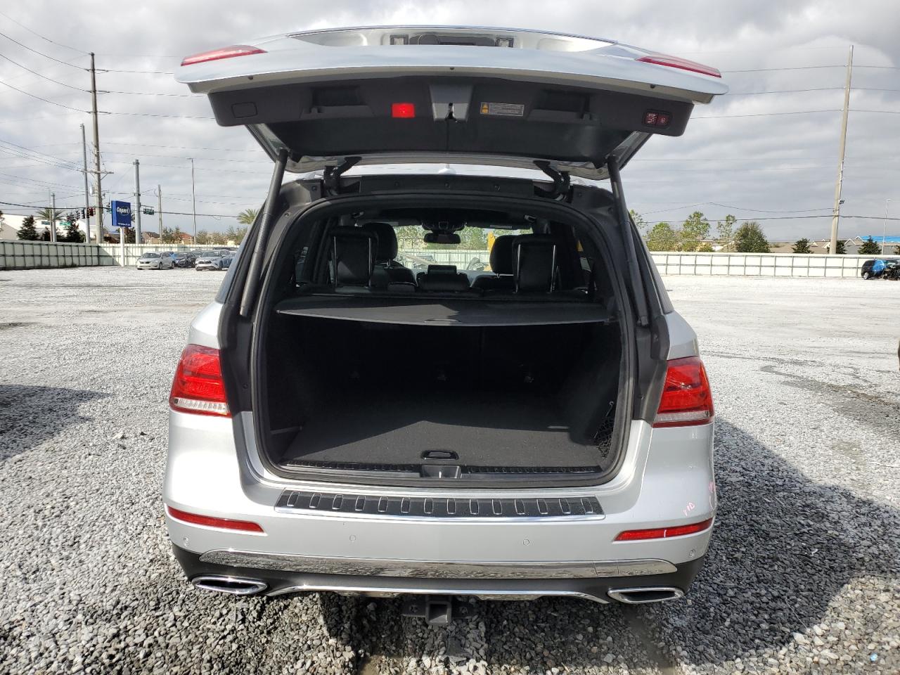 2018 Mercedes-Benz GLE - Image 6
