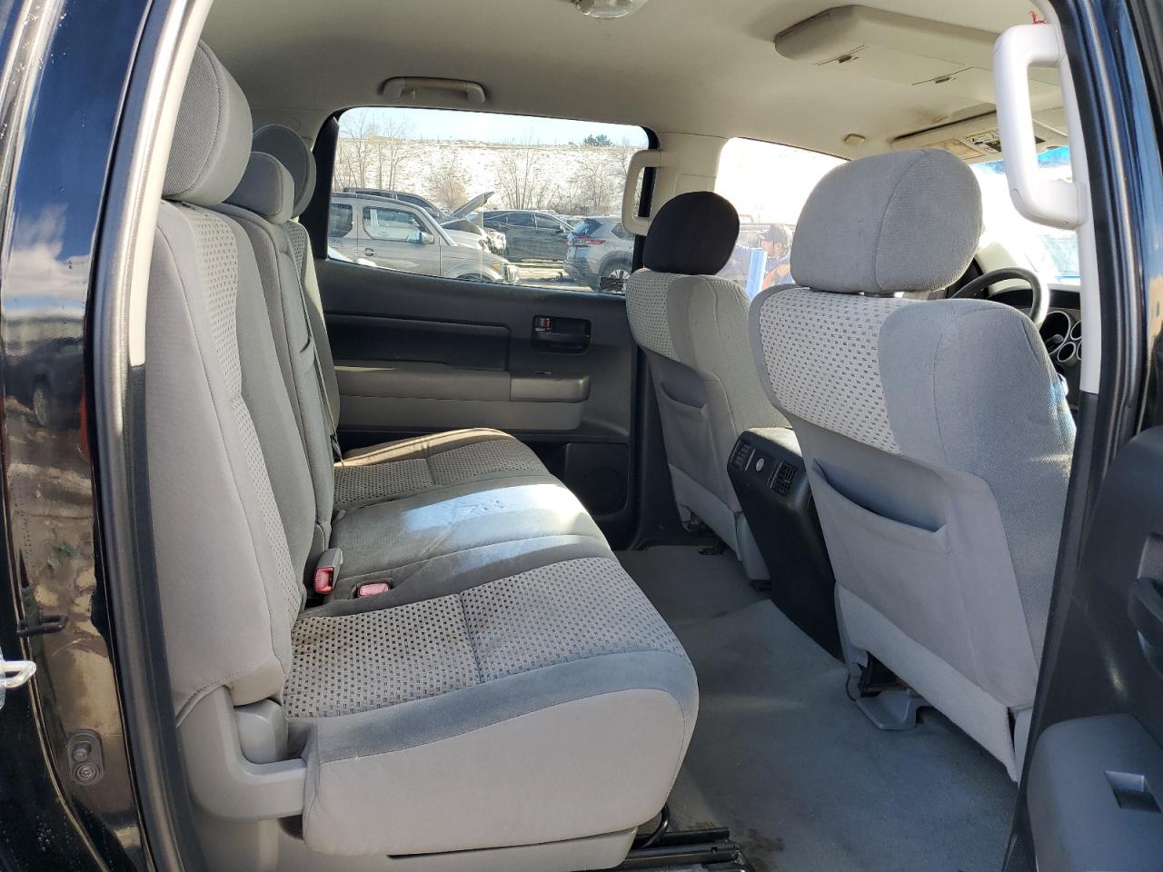 2010 Toyota Tundra - Image 10