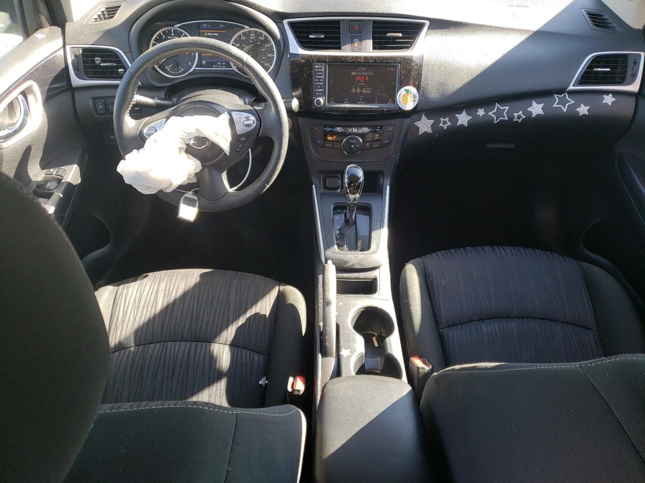 2019 Nissan Sentra - Image 8