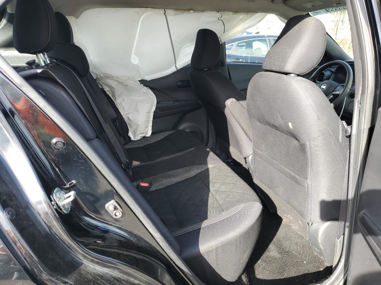 2020 Nissan Kicks - Image 10