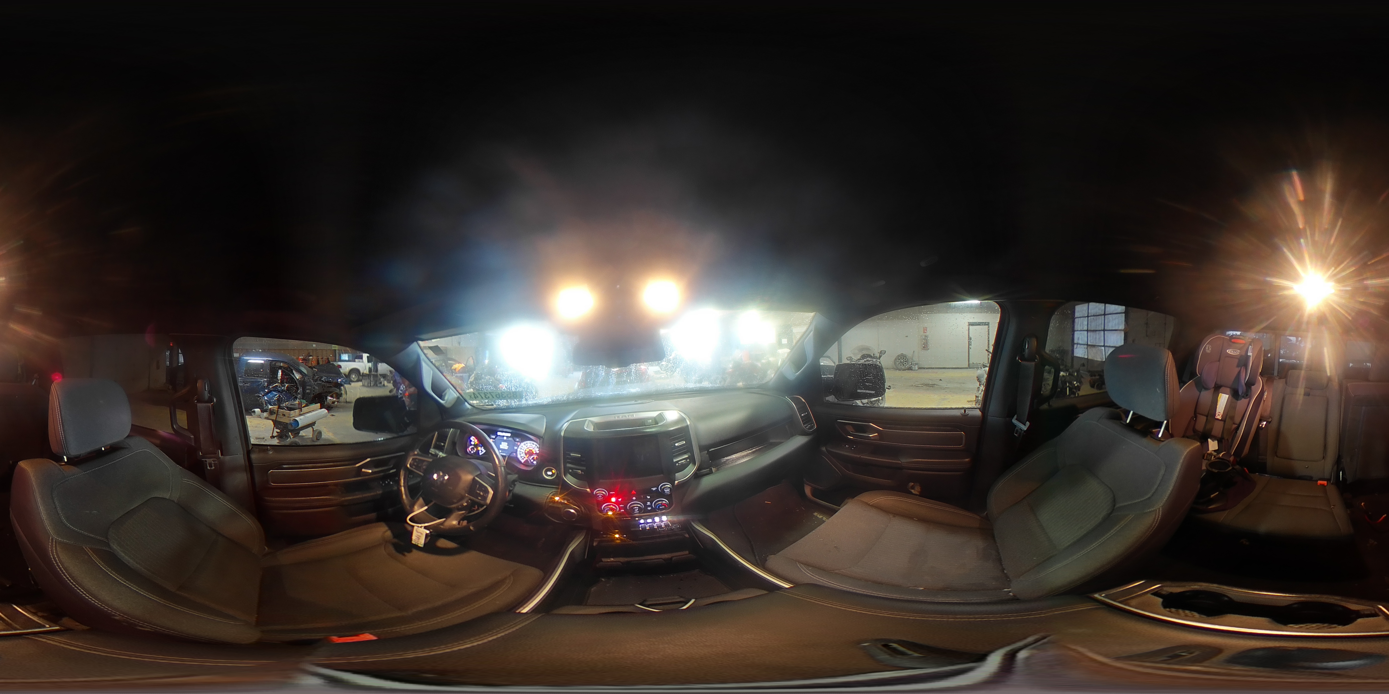 2019 RAM 1500 - Image 13