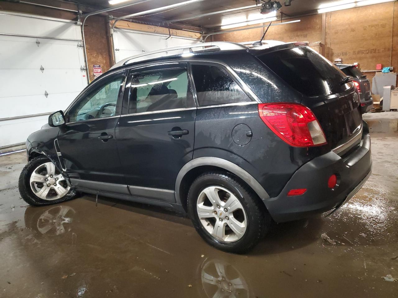 2014 Chevrolet Captiva - Image 2