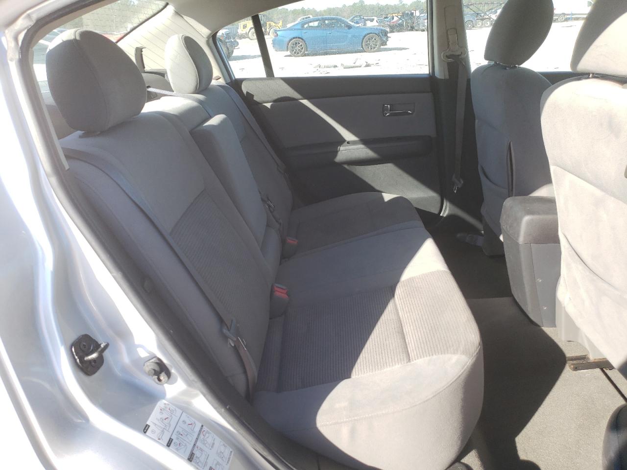 2010 Nissan Sentra - Image 10