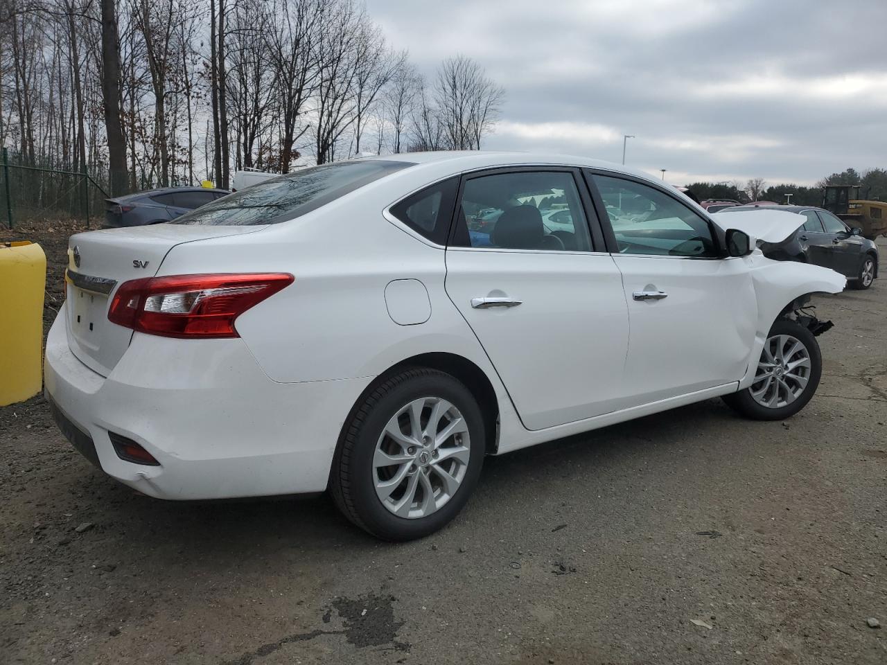 2019 Nissan Sentra - Image 3