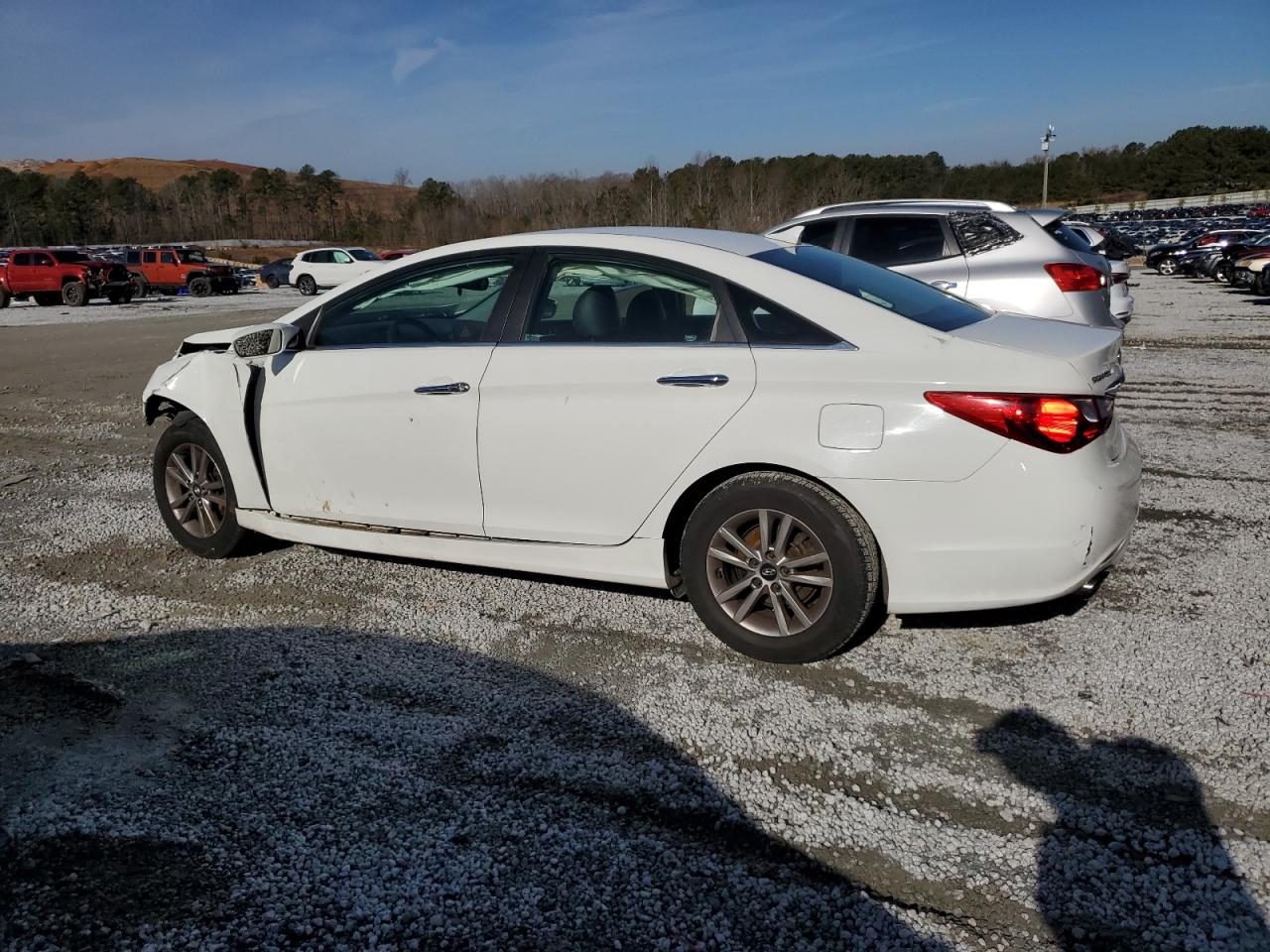 2011 Hyundai Sonata - Image 2
