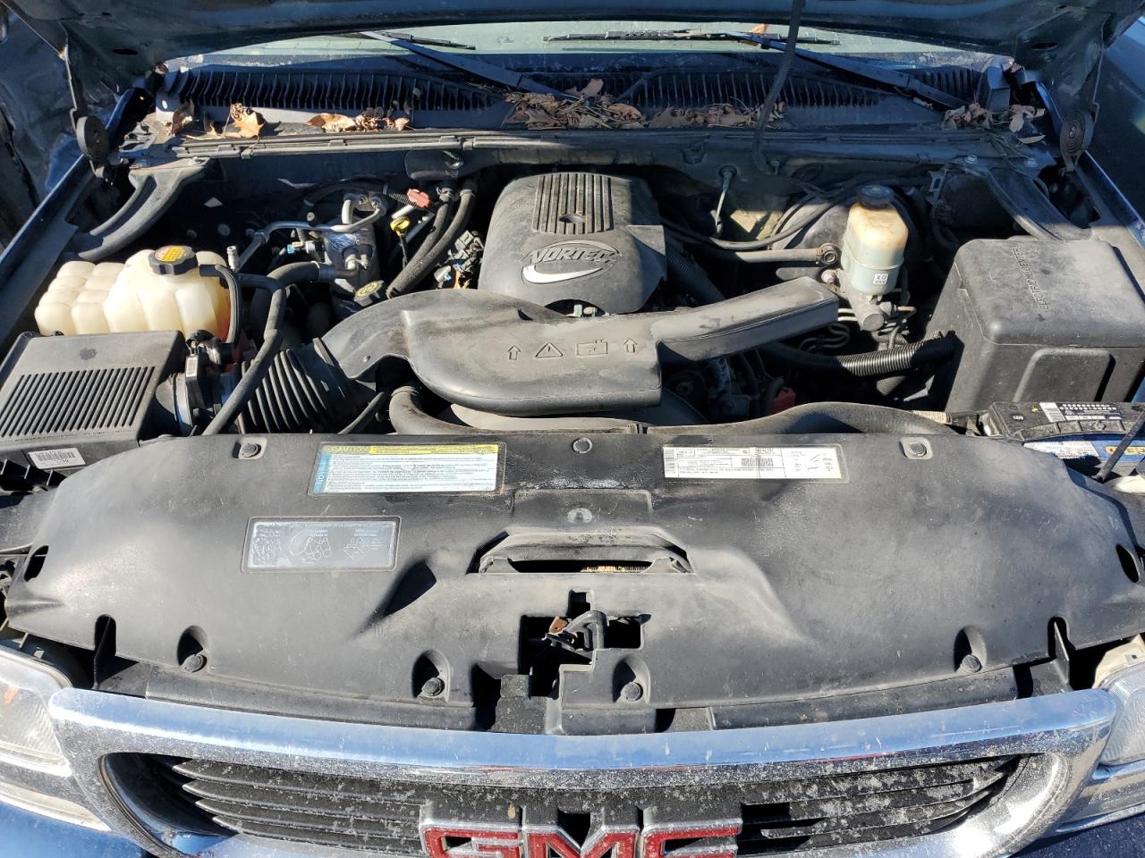 2001 GMC Yukon - Image 12