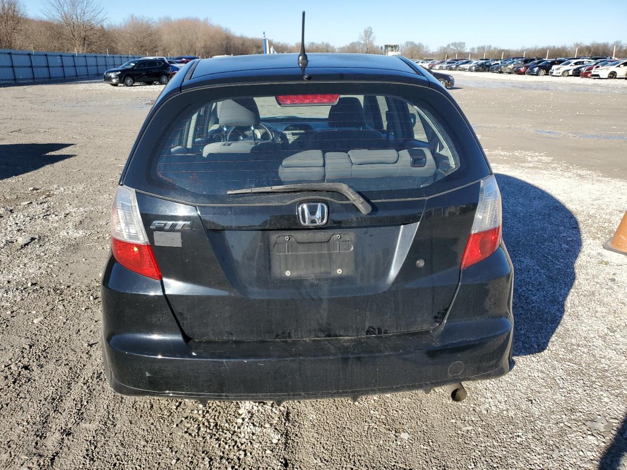 2009 Honda Fit - Image 6