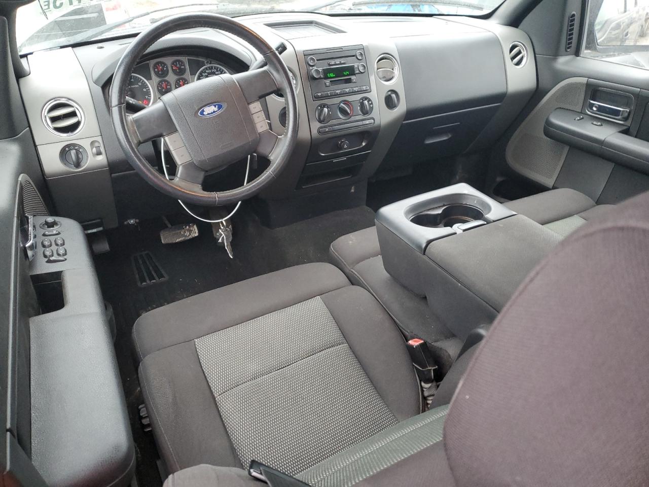 2005 Ford F-150 - Image 8