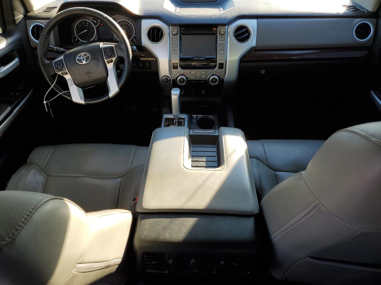 2014 Toyota Tundra - Image 8