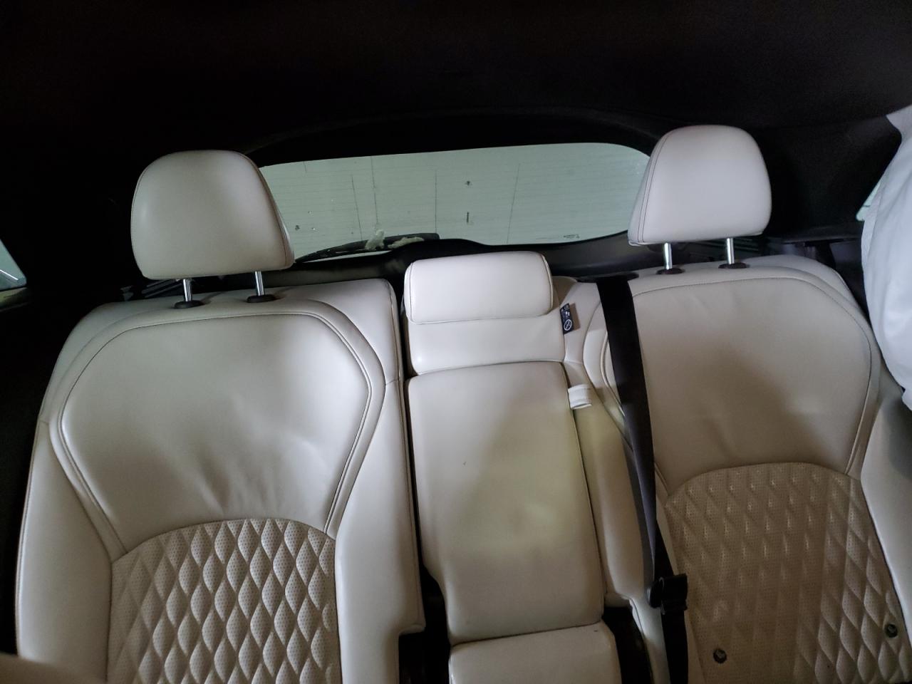 2019 Infiniti QX50 - Image 10
