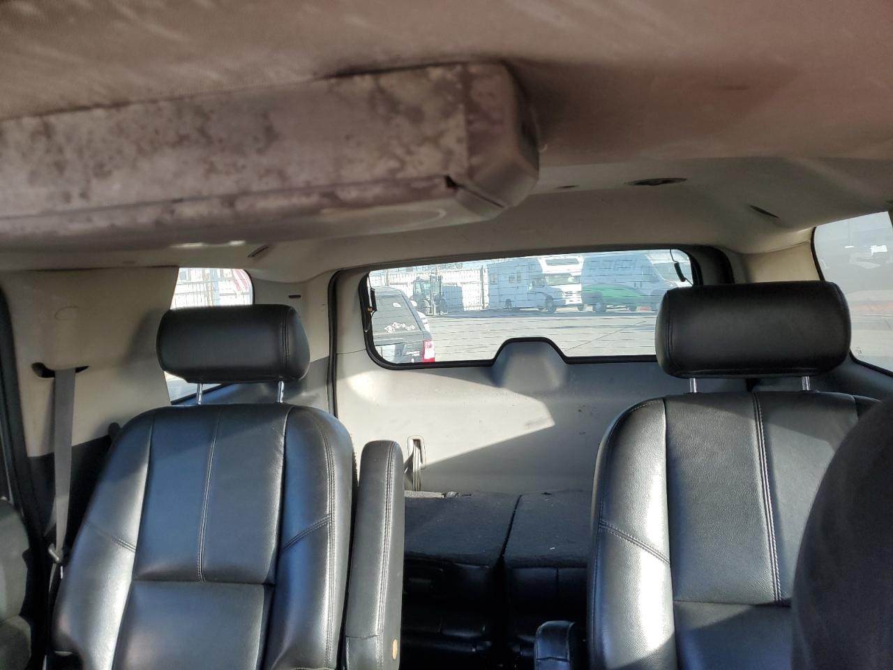 2008 Chevrolet Tahoe - Image 10