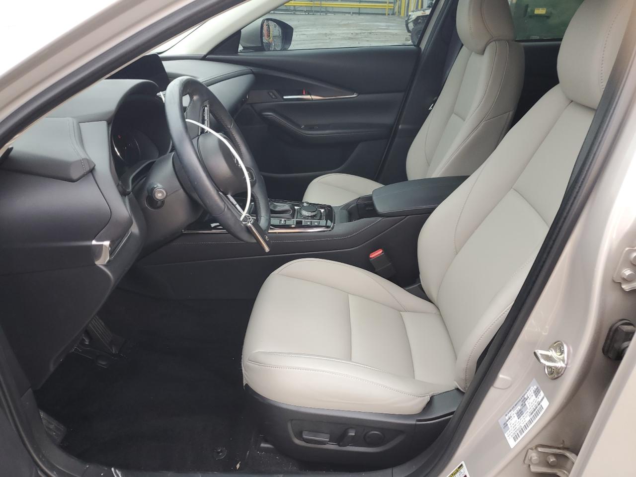 2023 Mazda CX-30 - Image 7