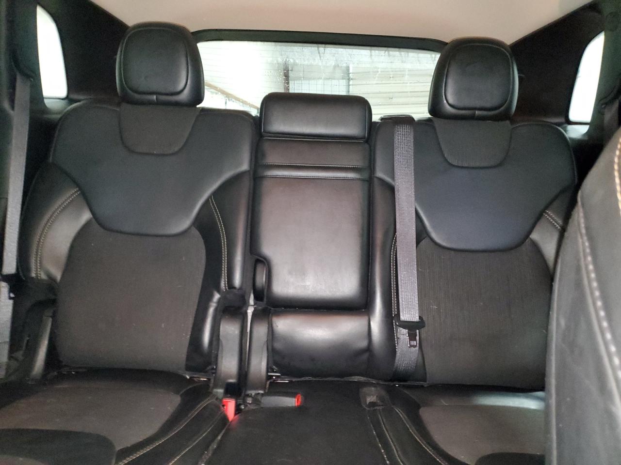 2018 Jeep Grand Cherokee - Image 10