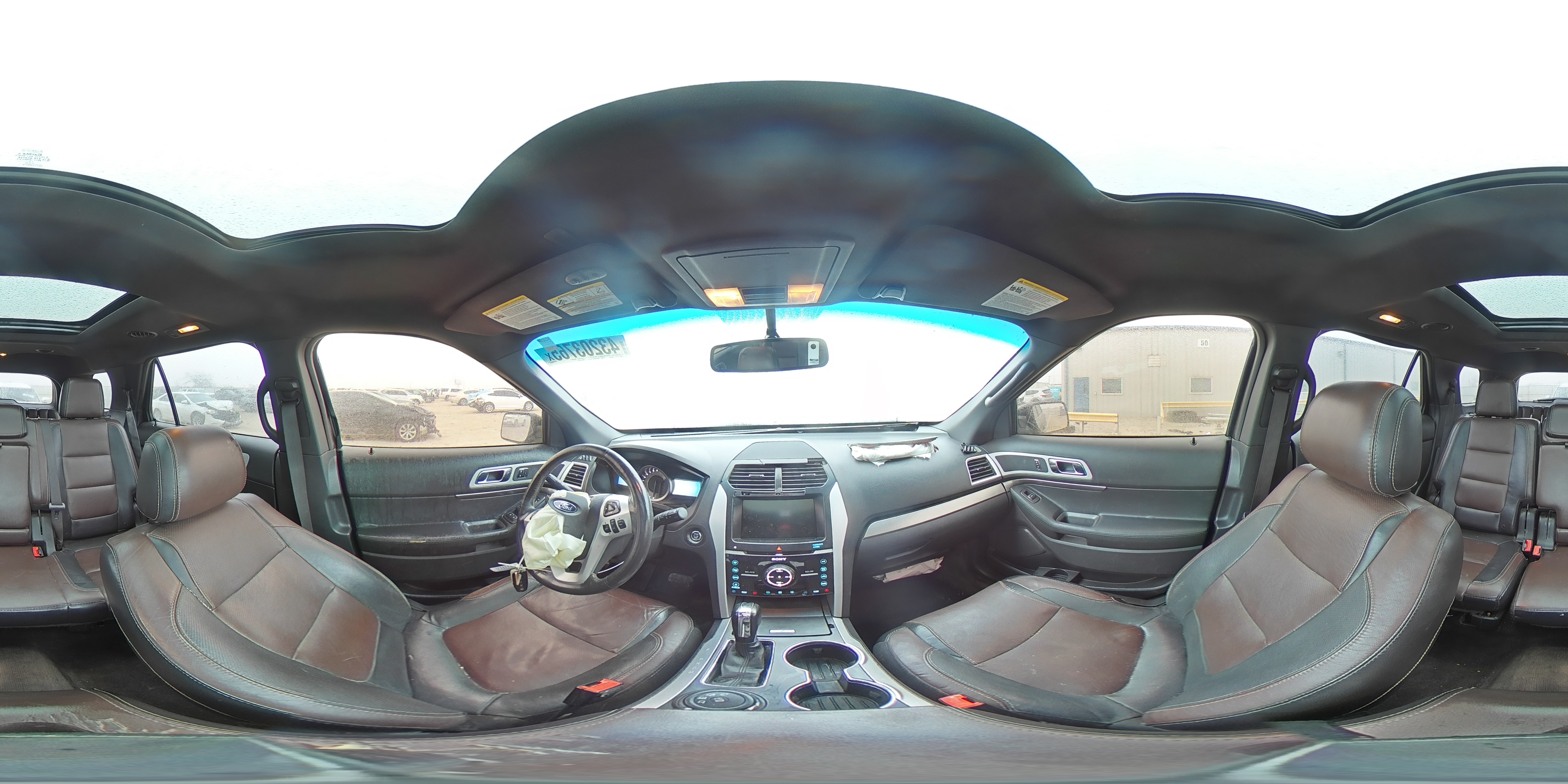 2015 Ford Explorer - Image 14
