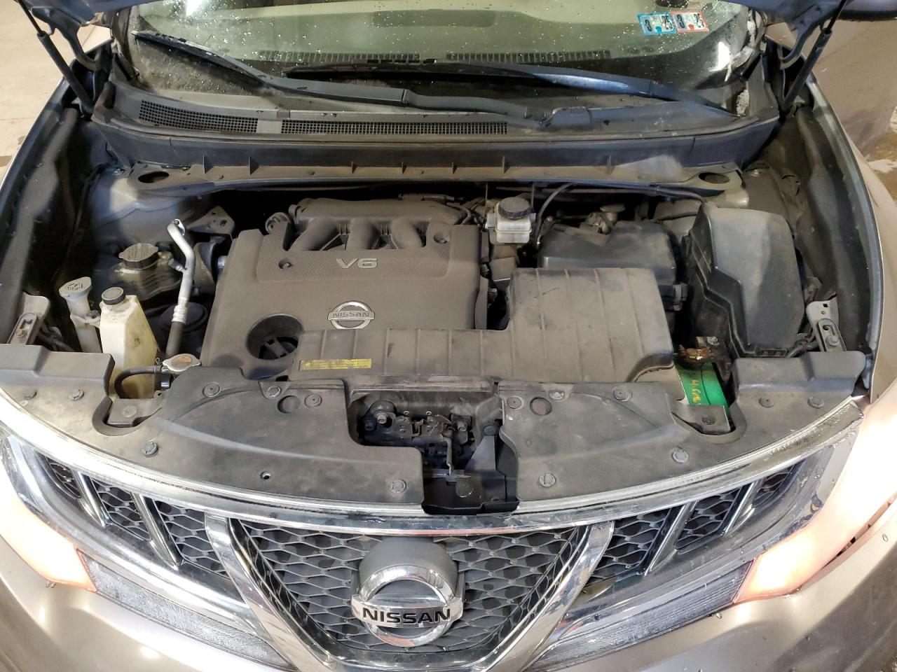 2011 Nissan Murano - Image 12