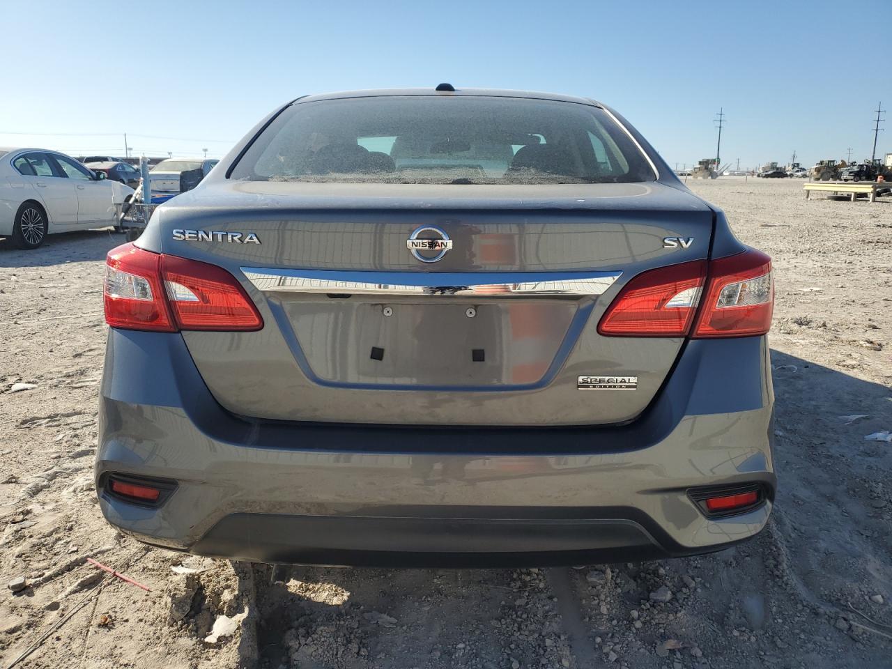 2019 Nissan Sentra - Image 6