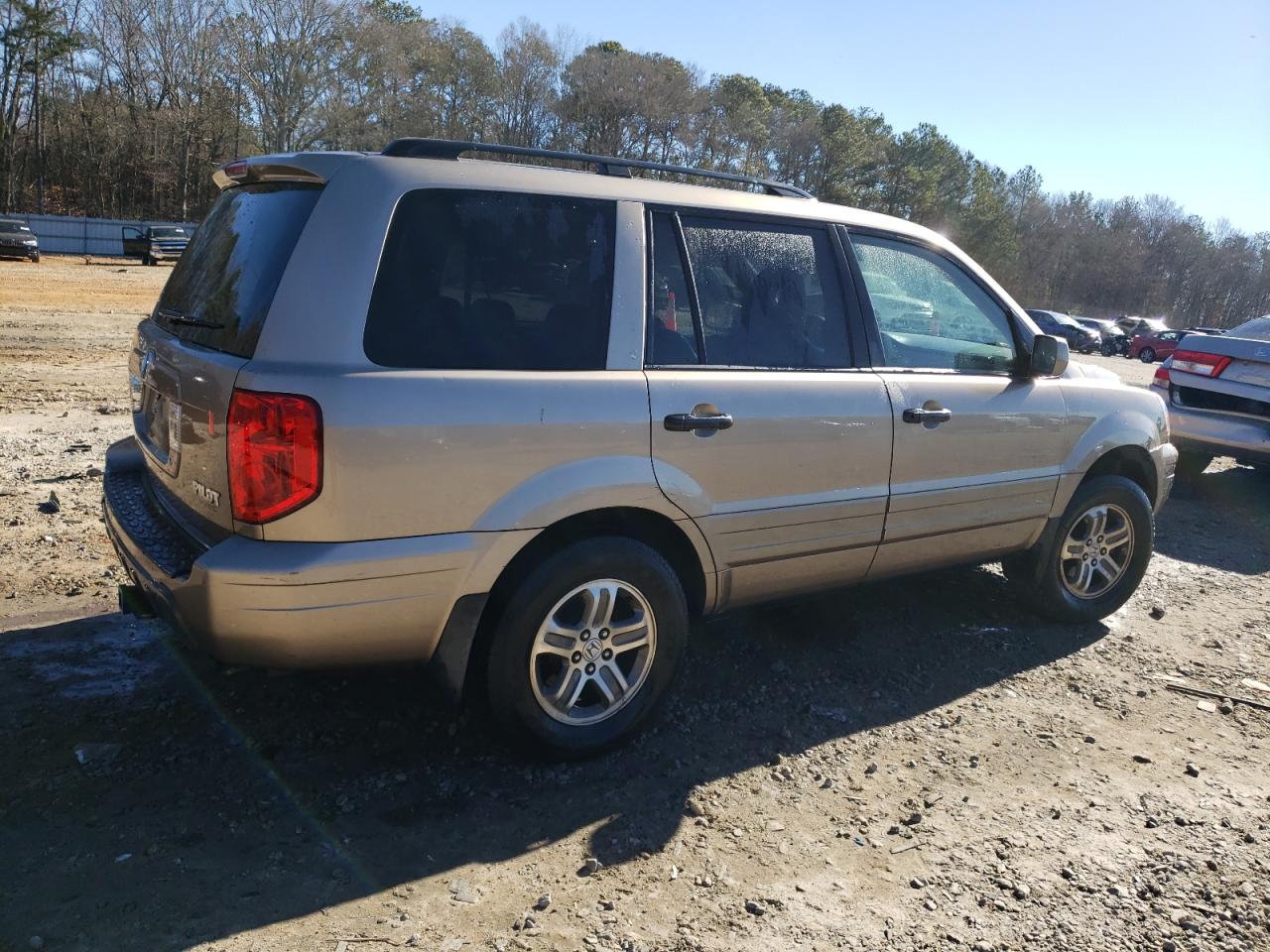 2004 Honda Pilot - Image 3