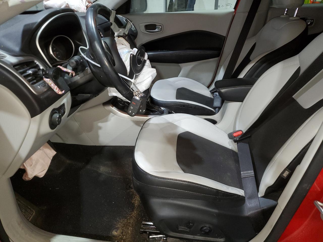 2021 Jeep Compass - Image 7