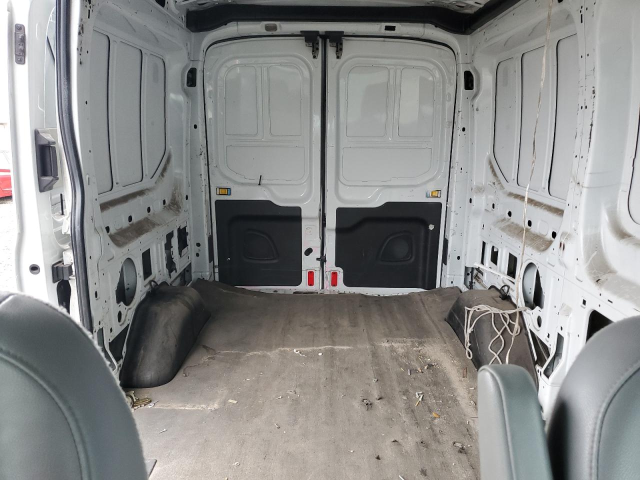 2015 Ford Transit - Image 10