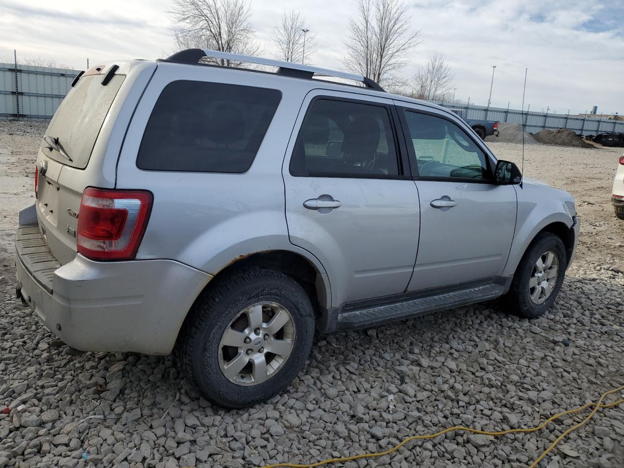 2011 Ford Escape - Image 3