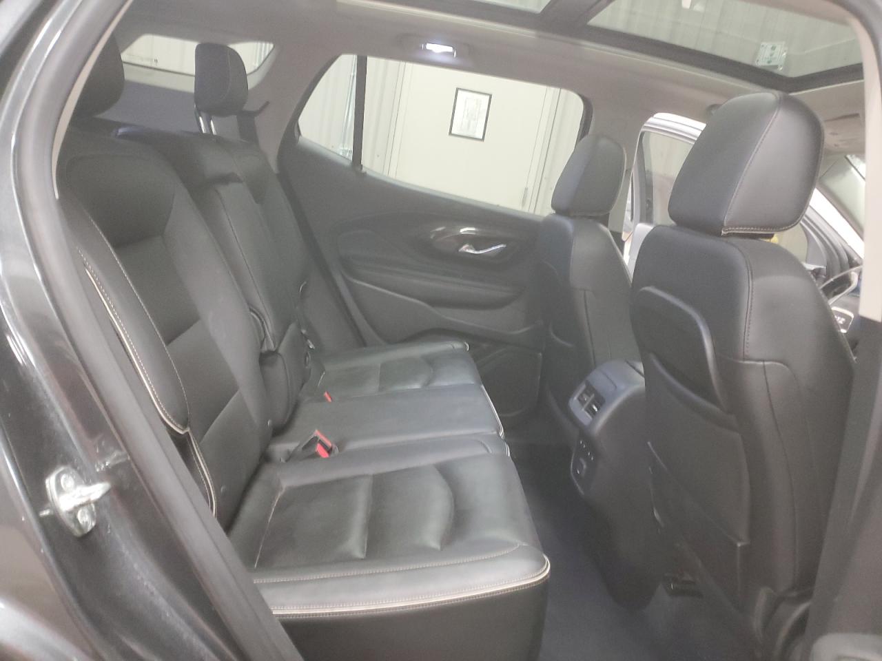 2019 GMC Terrain - Image 11