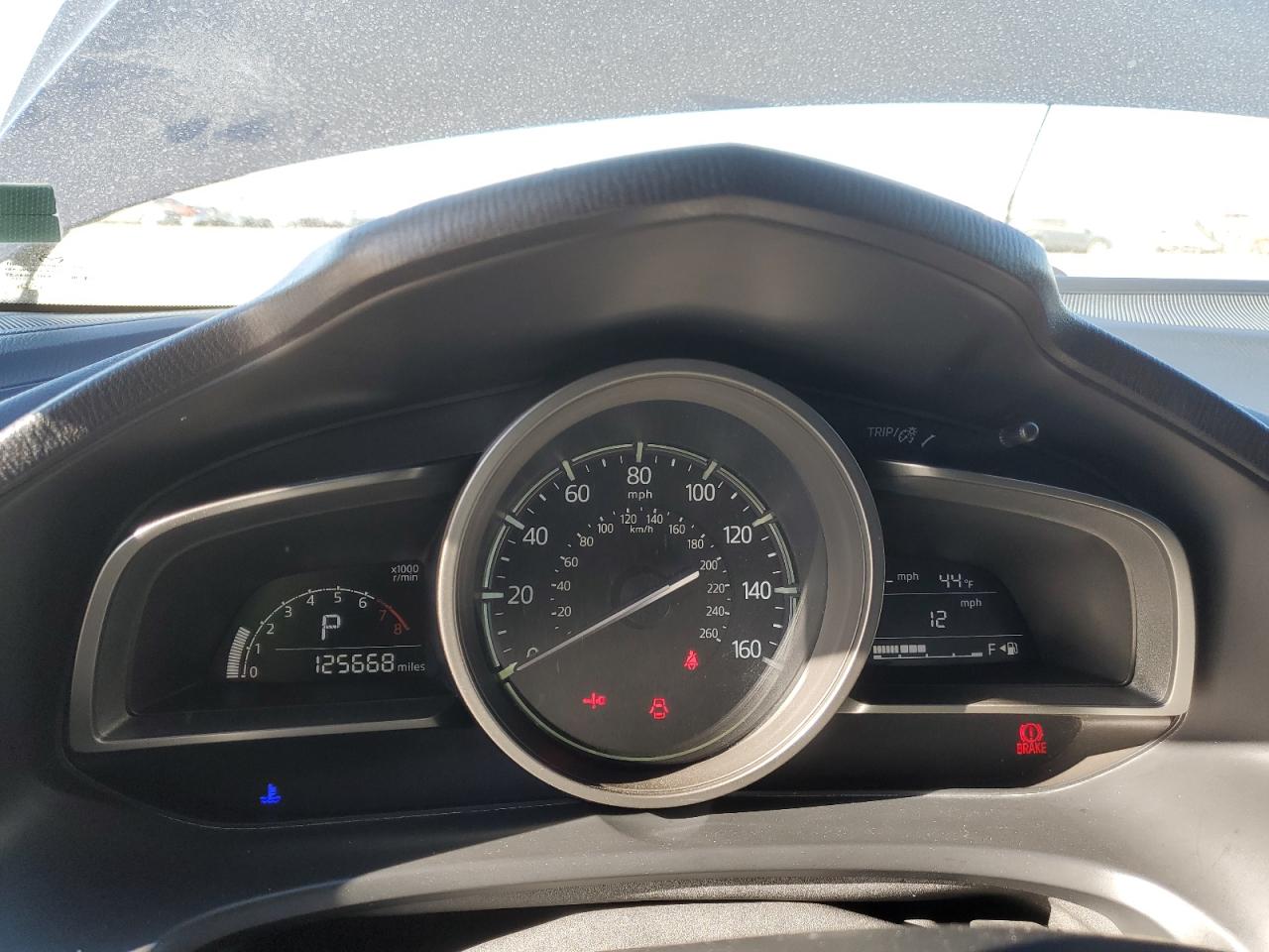 2017 Mazda 3 - Image 9