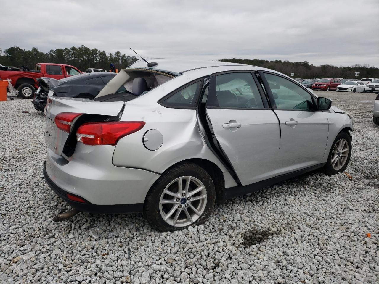 2017 Ford Focus - Image 3