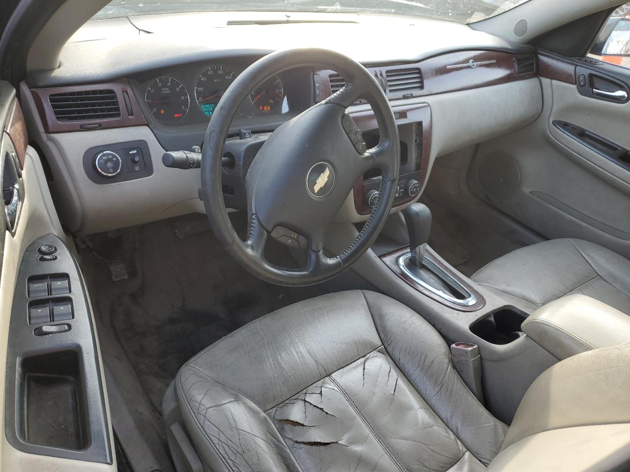 2009 Chevrolet Impala - Image 8