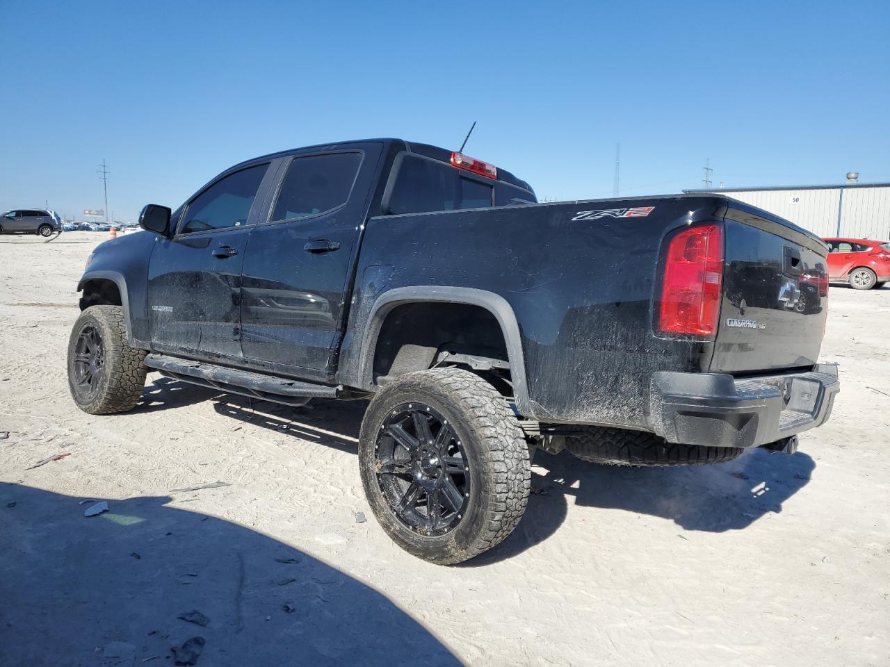 2019 Chevrolet Colorado - Image 2