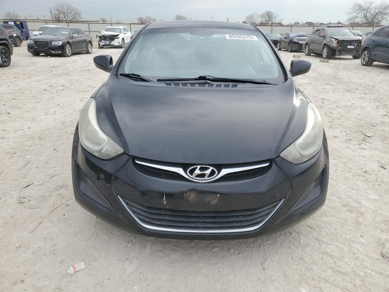 2016 Hyundai Elantra - Image 5