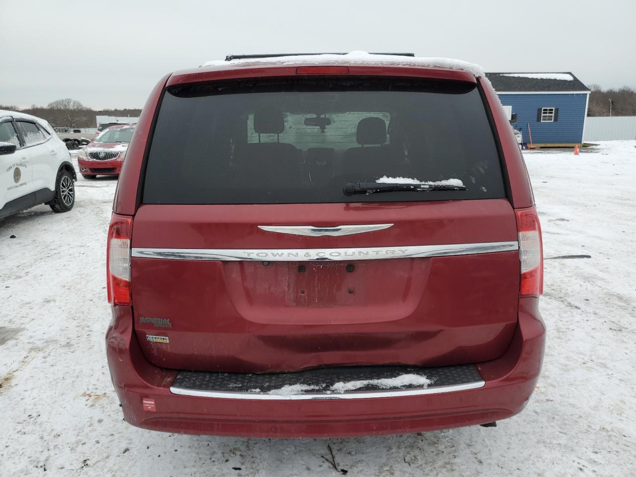 2011 Chrysler Town & Country - Image 6