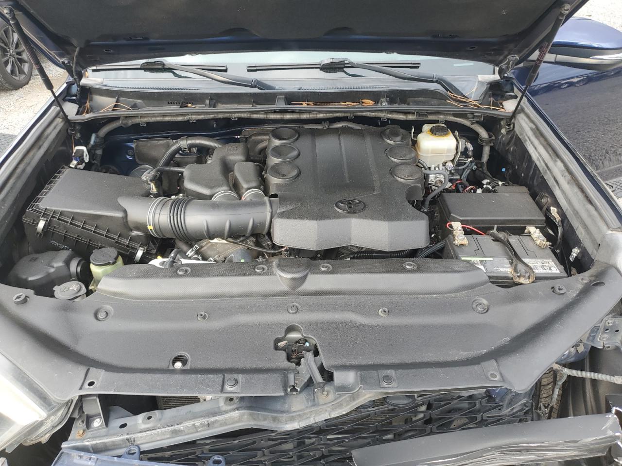 2016 Toyota 4Runner - Image 12