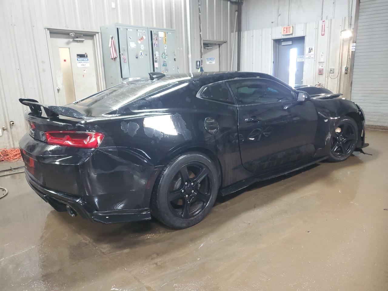2017 Chevrolet Camaro - Image 3