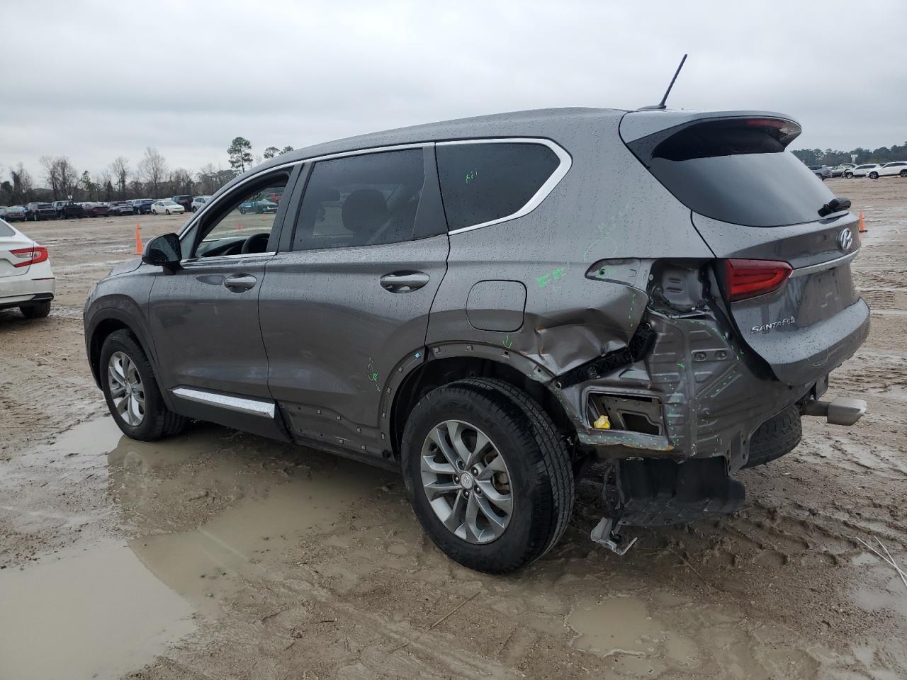 2020 Hyundai Santa Fe - Image 2