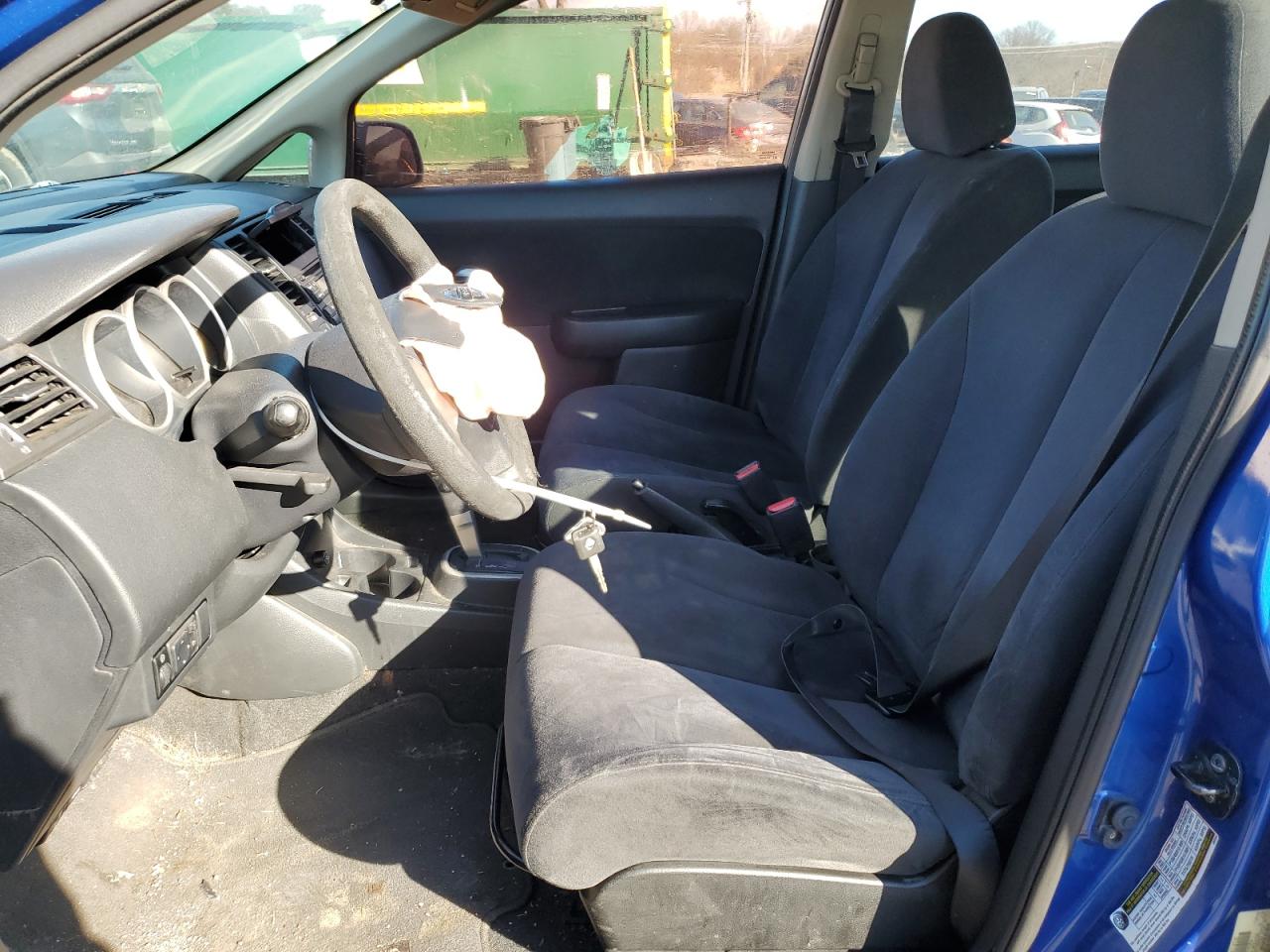2009 Nissan Versa - Image 7