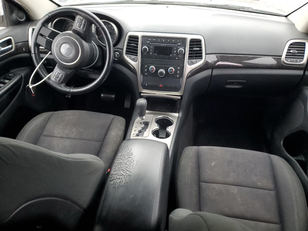 2011 Jeep Grand Cherokee - Image 8