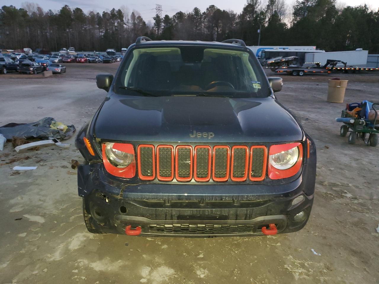 2020 Jeep Renegade - Image 5