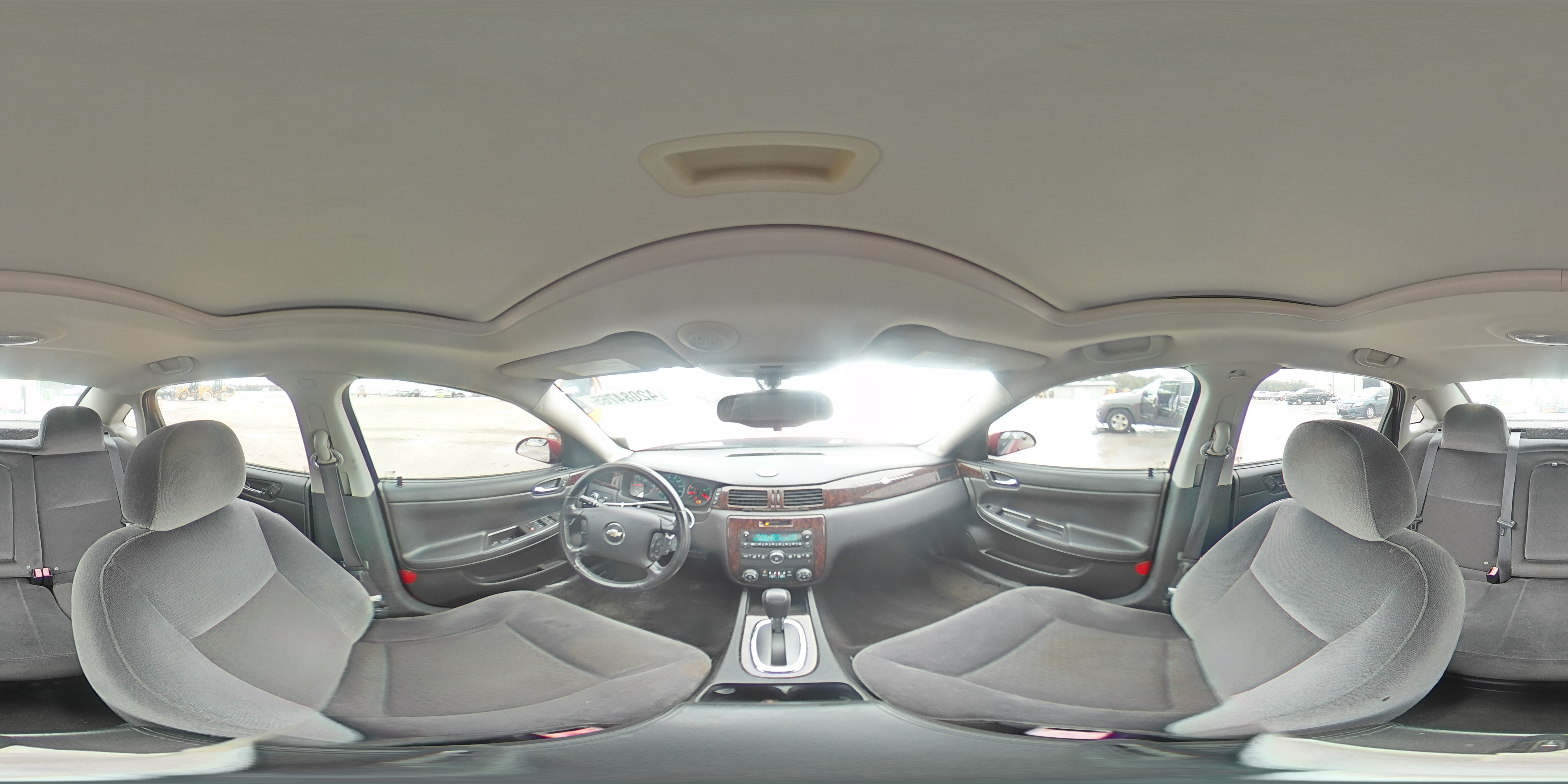 2014 Chevrolet Impala - Image 13