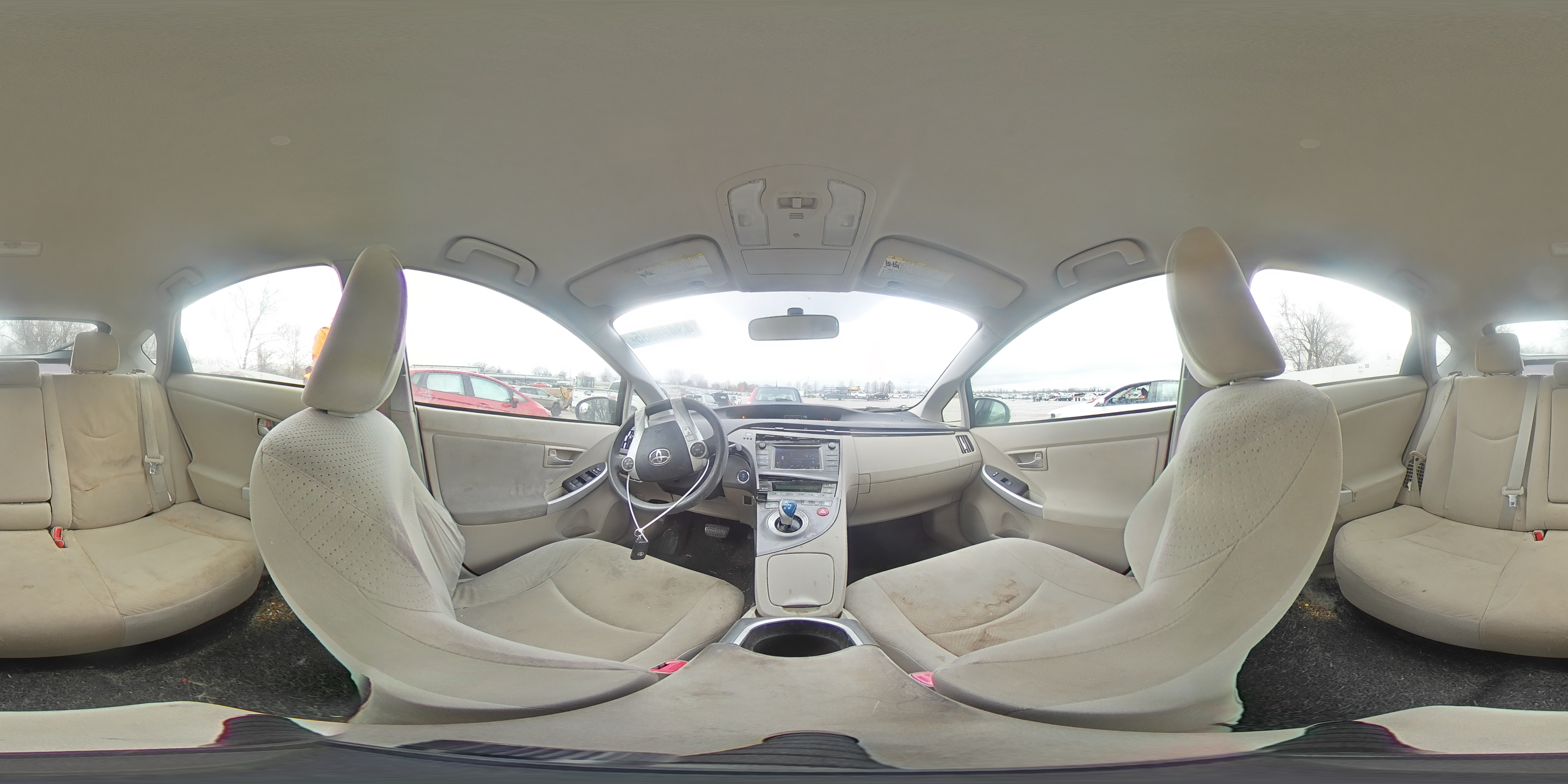 2012 Toyota Prius - Image 12