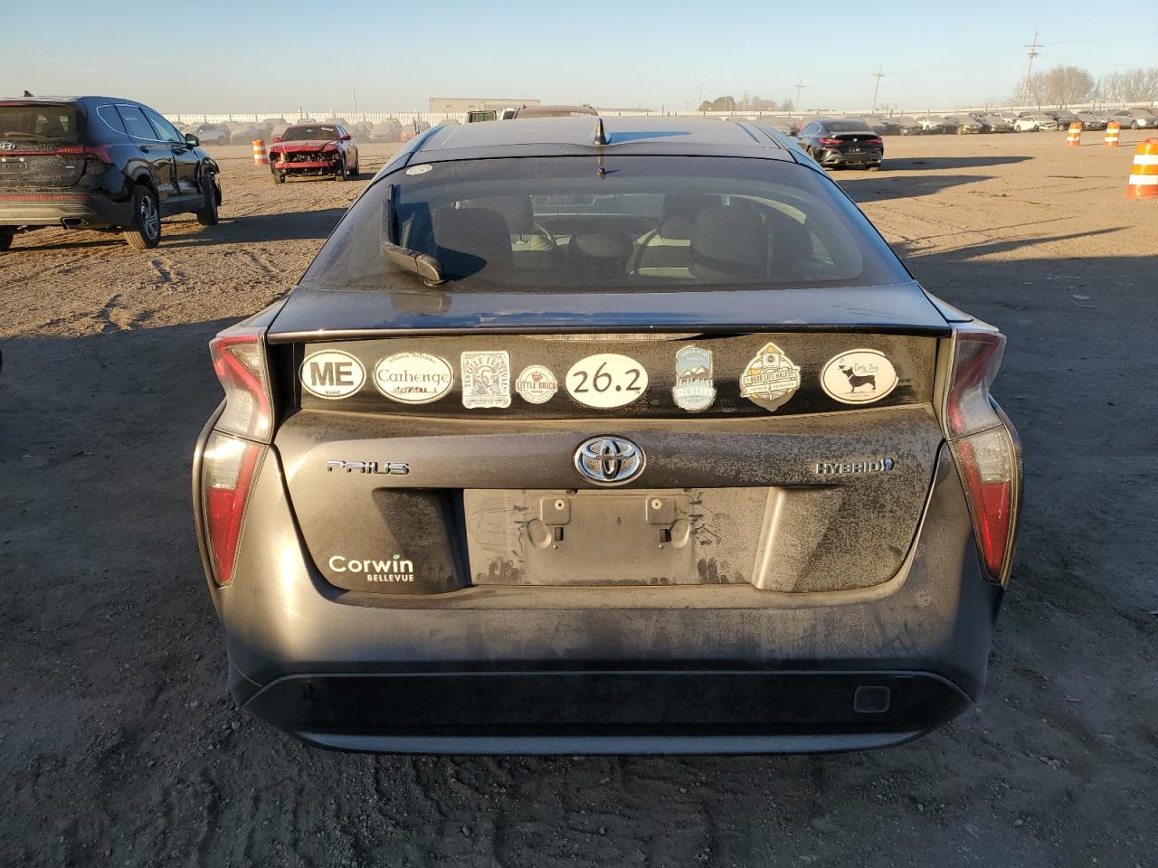 2017 Toyota Prius - Image 6