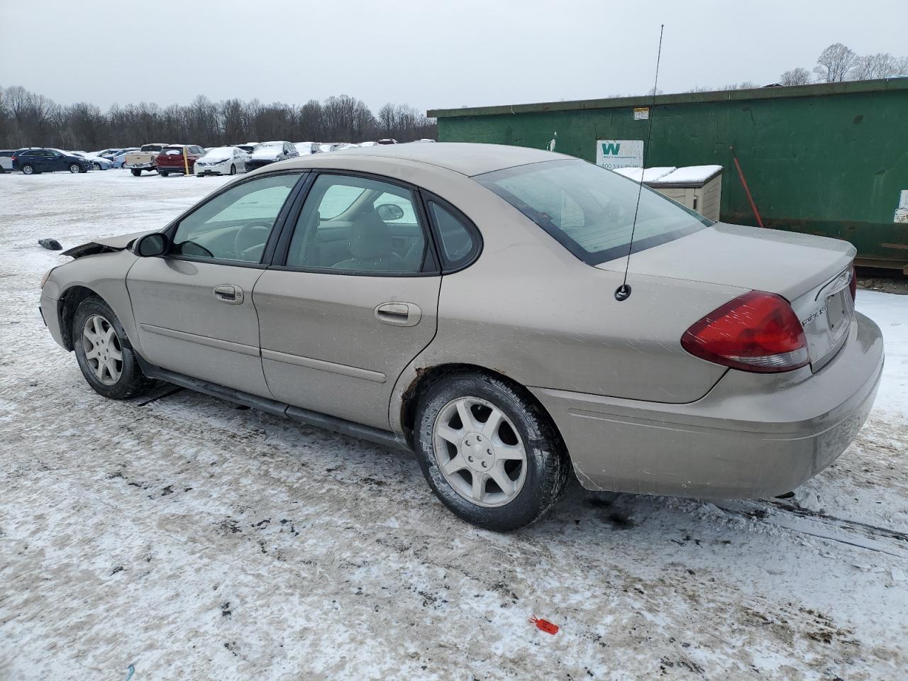2006 Ford Taurus - Image 2