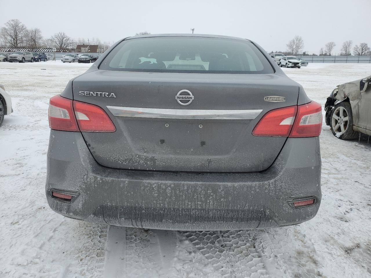 2017 Nissan Sentra - Image 6