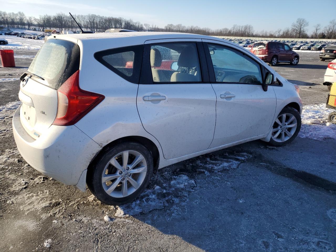 2014 Nissan Versa - Image 3