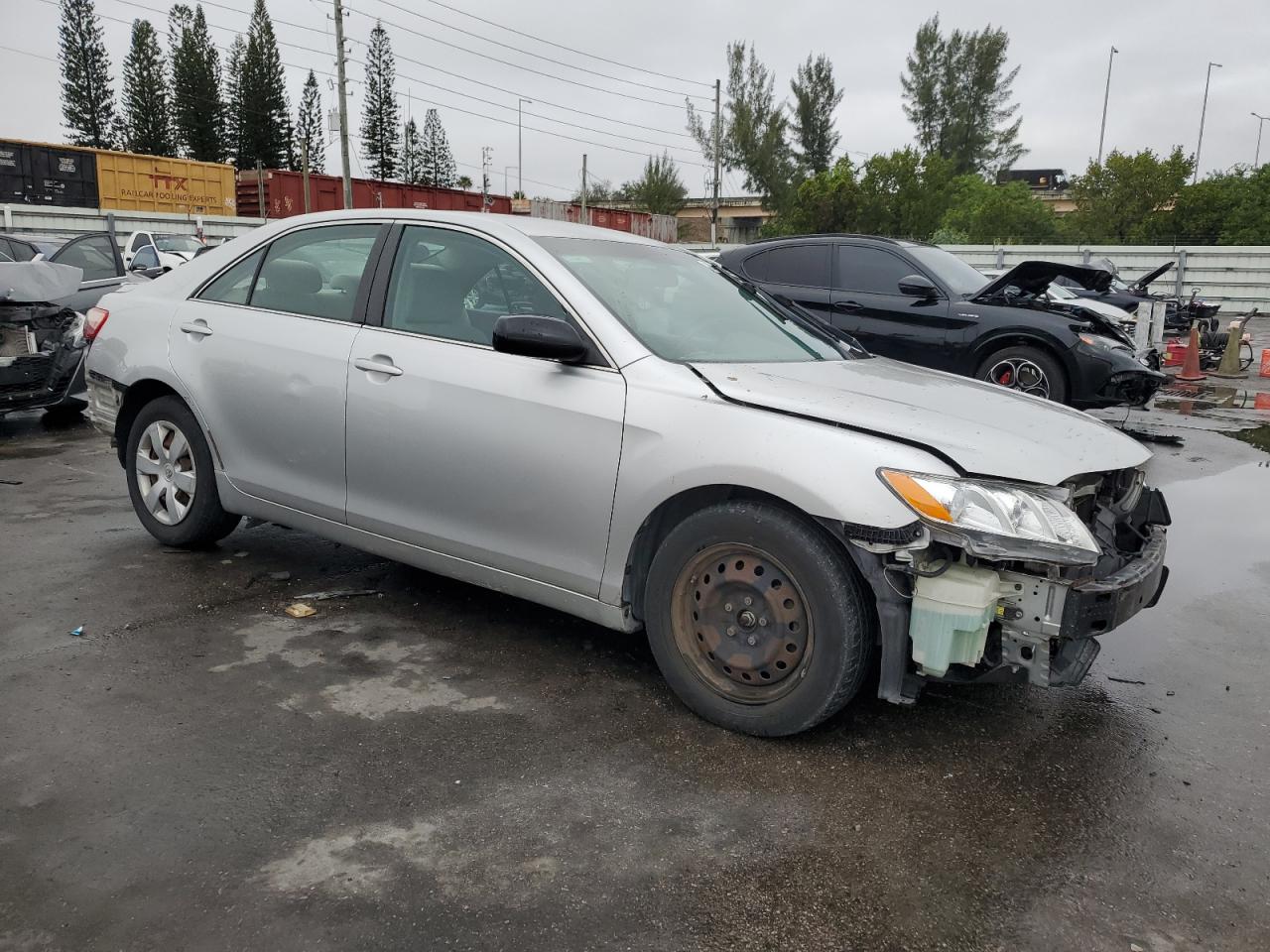 2009 Toyota Camry - Image 4