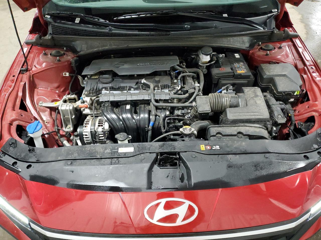 2024 Hyundai Elantra - Image 11