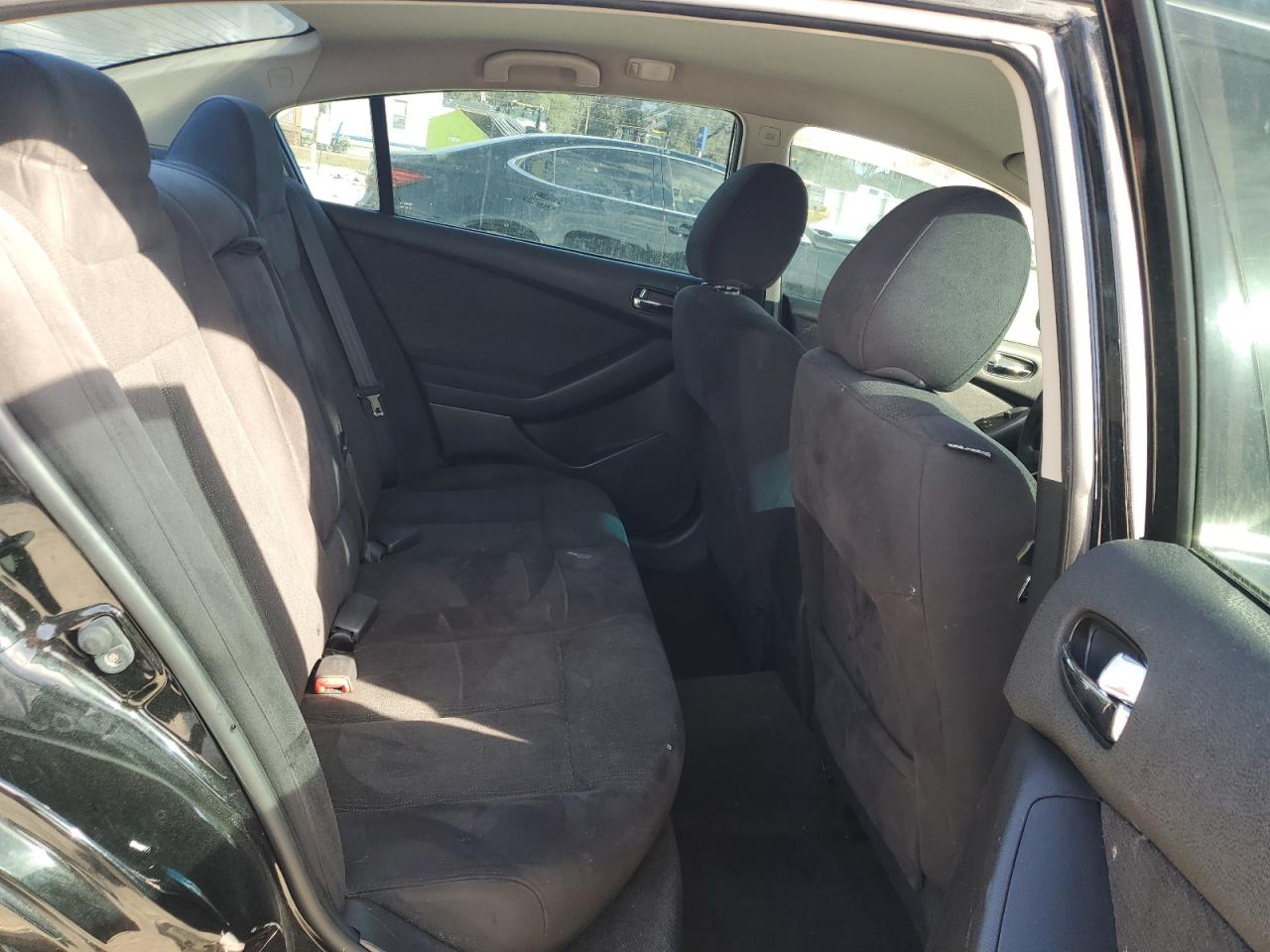 2012 Nissan Altima - Image 10